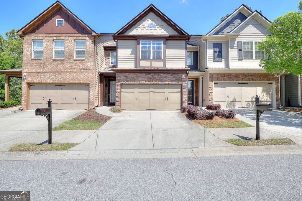 3702 Brockenhurst Drive, Buford, GA 30519
