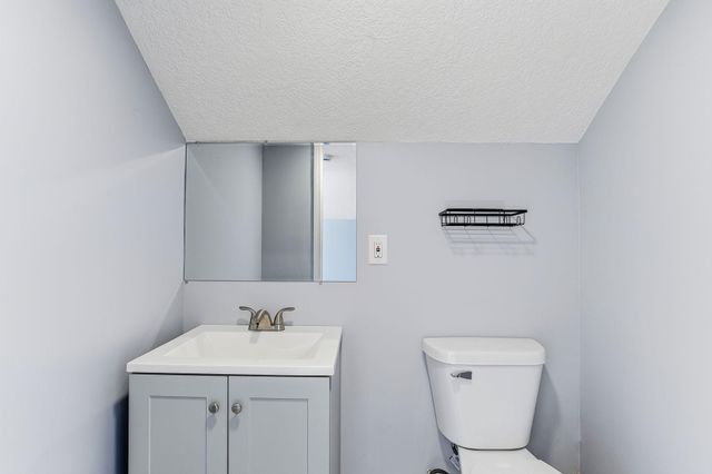 892 Cook Avenue E, Saint Paul, MN 55106