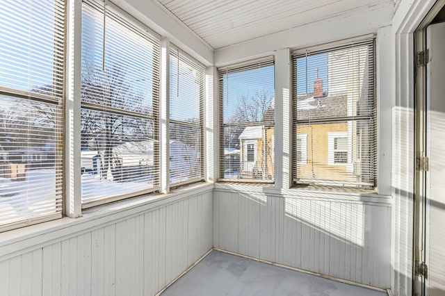 892 Cook Avenue E, Saint Paul, MN 55106