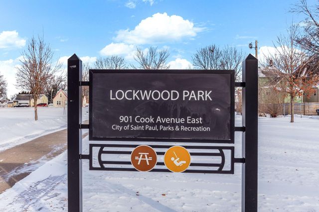 892 Cook Avenue E, Saint Paul, MN 55106