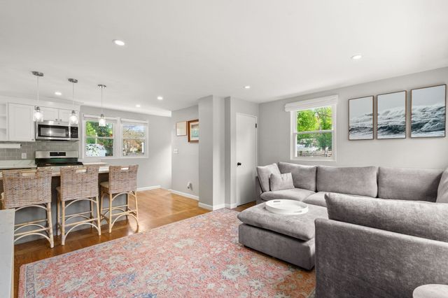 19 Burr Ave, Pembroke, MA 02359