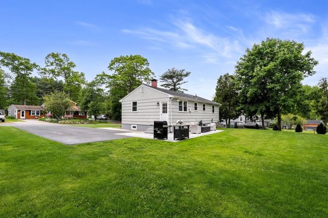 19 Burr Ave, Pembroke, MA 02359