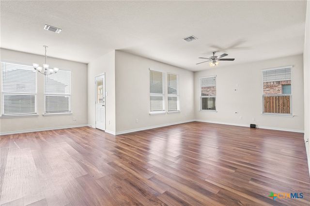 5101 Hacienda Drive, Killeen, TX 76549