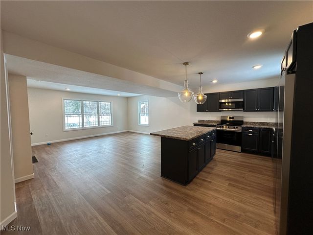 966 Bonnie Brae Avenue, Youngstown, OH 44511