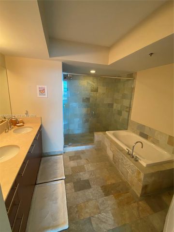 2681 N Flamingo Rd 1105S, Sunrise, FL 33323