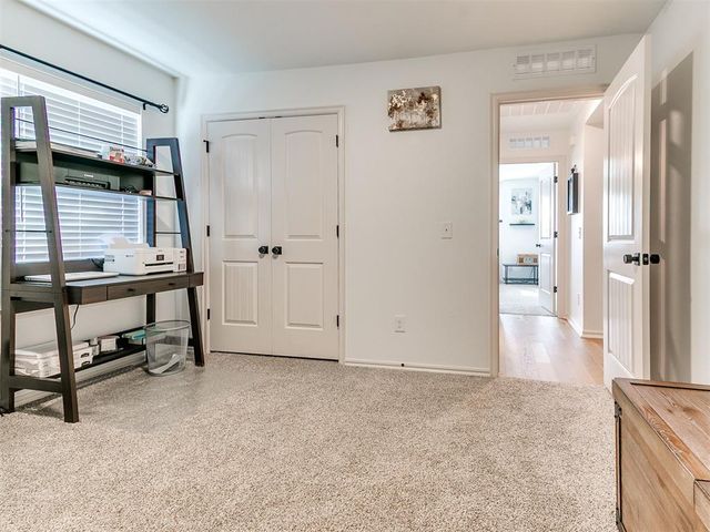 701 Caladium Drive, Yukon, OK 73099