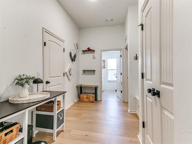 701 Caladium Drive, Yukon, OK 73099