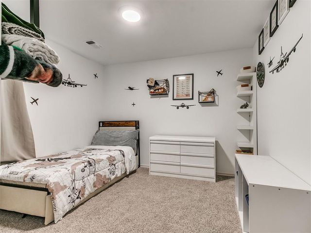 701 Caladium Drive, Yukon, OK 73099