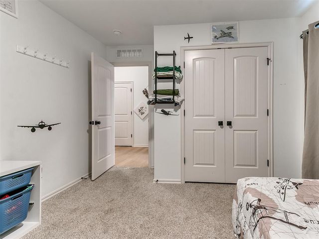 701 Caladium Drive, Yukon, OK 73099