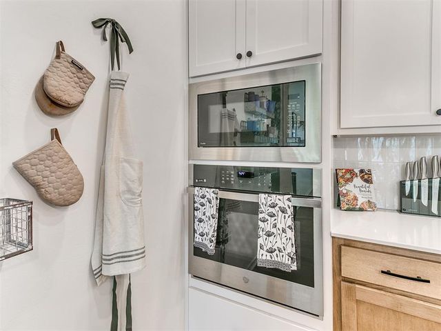 701 Caladium Drive, Yukon, OK 73099