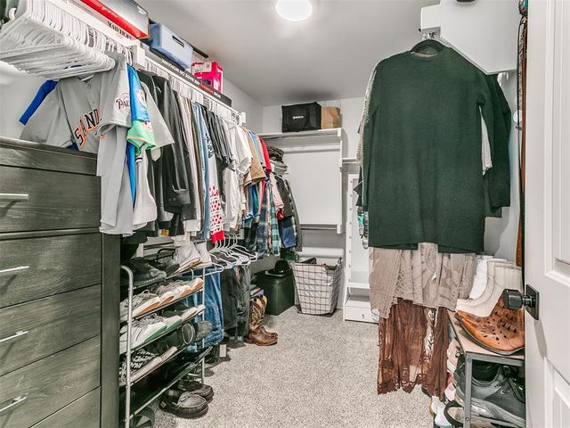 701 Caladium Drive, Yukon, OK 73099