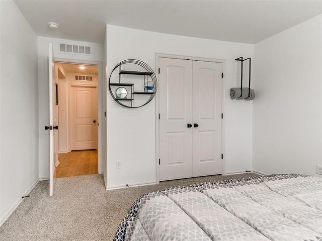 701 Caladium Drive, Yukon, OK 73099