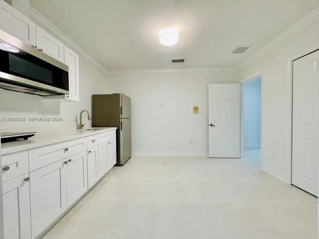 3105 SW 143rd Court 1, Miami, FL 33175