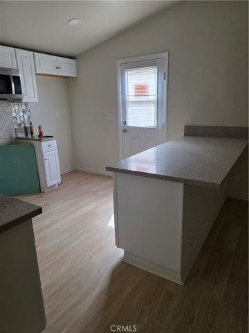 44283 Raysack, Lancaster, CA 93535