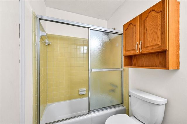 2145 Datona Drive SW, South Fulton, GA 30331