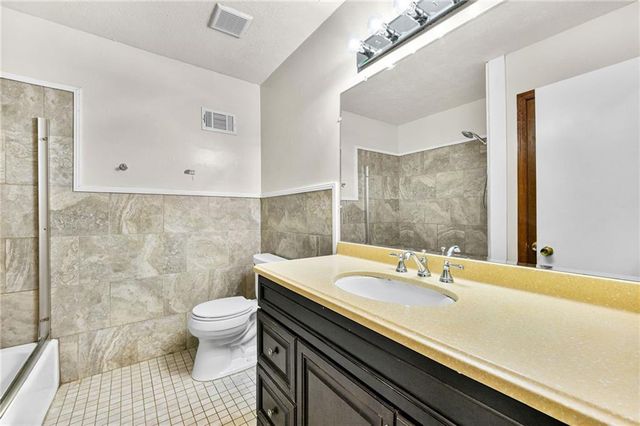 2145 Datona Drive SW, South Fulton, GA 30331