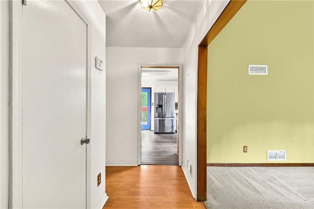 2145 Datona Drive SW, South Fulton, GA 30331