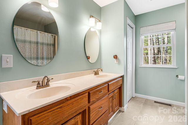 348 Big Raven Lane, Saluda, NC 28773