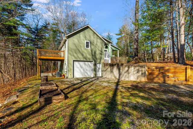 348 Big Raven Lane, Saluda, NC 28773