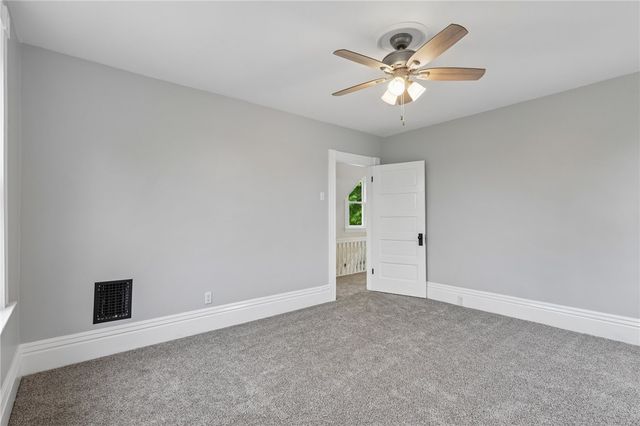 1112 Oneil Blvd, Mckeesport, PA 15132