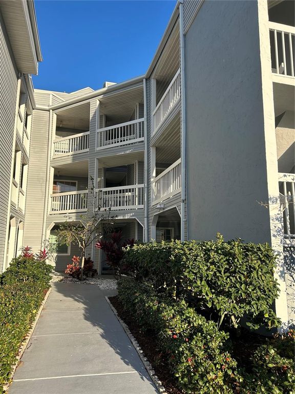 6924 STONES THROW CIRCLE N 8306, St Petersburg, FL 33710