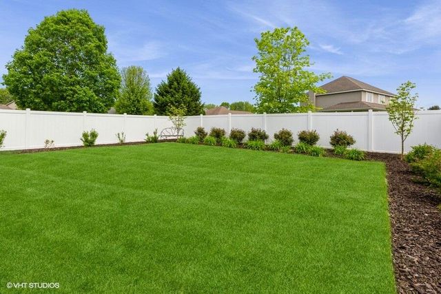 2600 Bell Circle, Stevensville, MI 49127