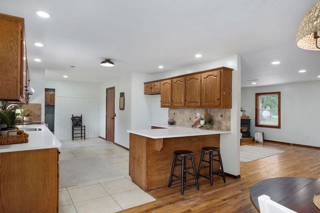 8383 W Sunset Drive, Springfield, MO 65802