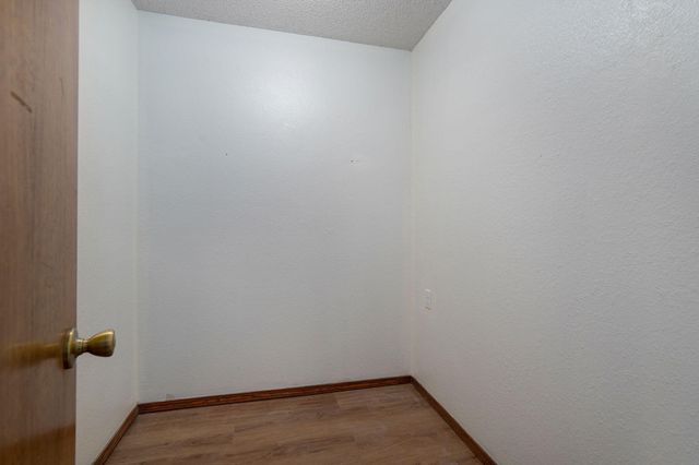 8383 W Sunset Drive, Springfield, MO 65802