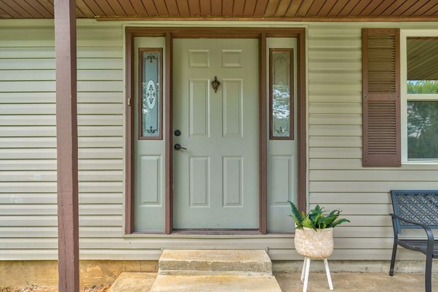 8383 W Sunset Drive, Springfield, MO 65802