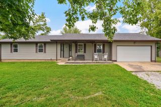 8383 W Sunset Drive, Springfield, MO 65802