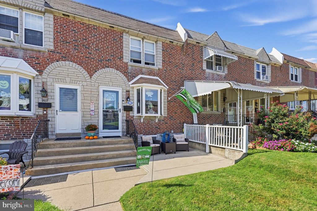 804 HILLCREST DR, GLENOLDEN, PA 19036 — exterior