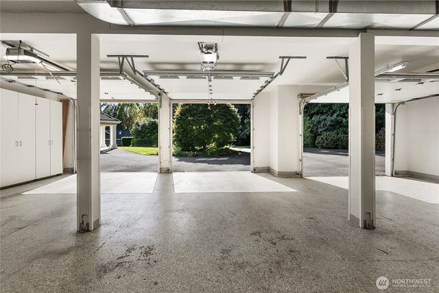 3510 116th Ave NE, Bellevue, WA 98004