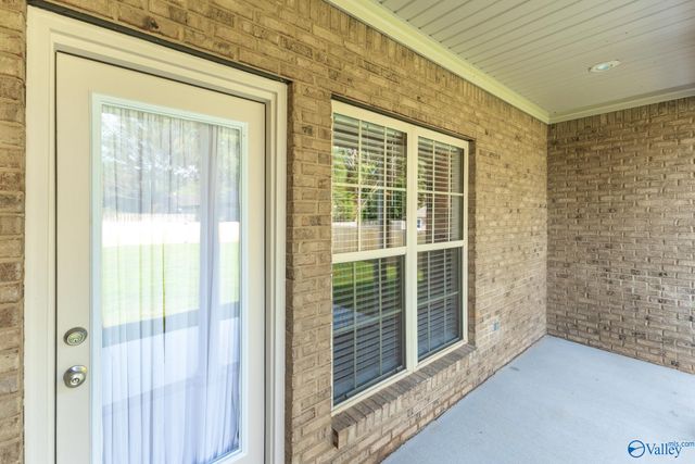 144 Valley Stone Road, Huntsville, AL 35811