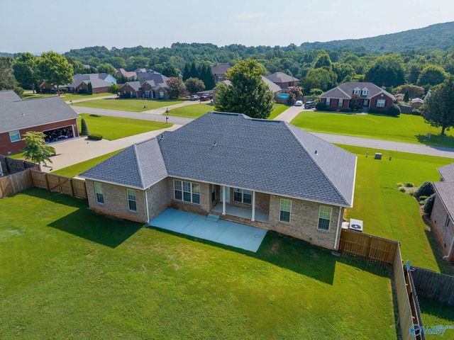 144 Valley Stone Road, Huntsville, AL 35811