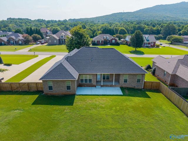 144 Valley Stone Road, Huntsville, AL 35811
