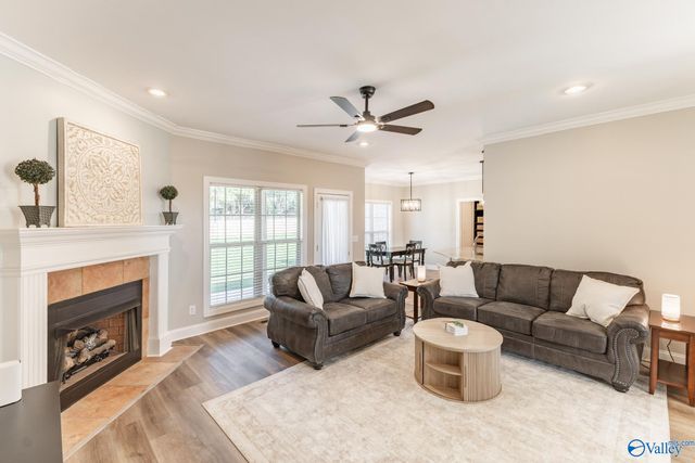 144 Valley Stone Road, Huntsville, AL 35811