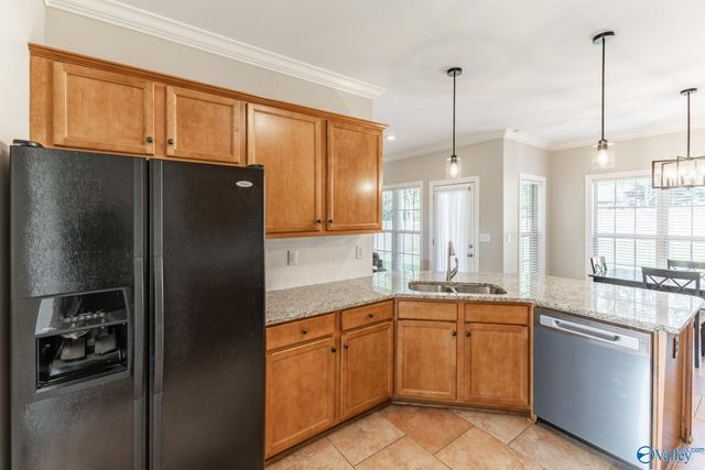144 Valley Stone Road, Huntsville, AL 35811