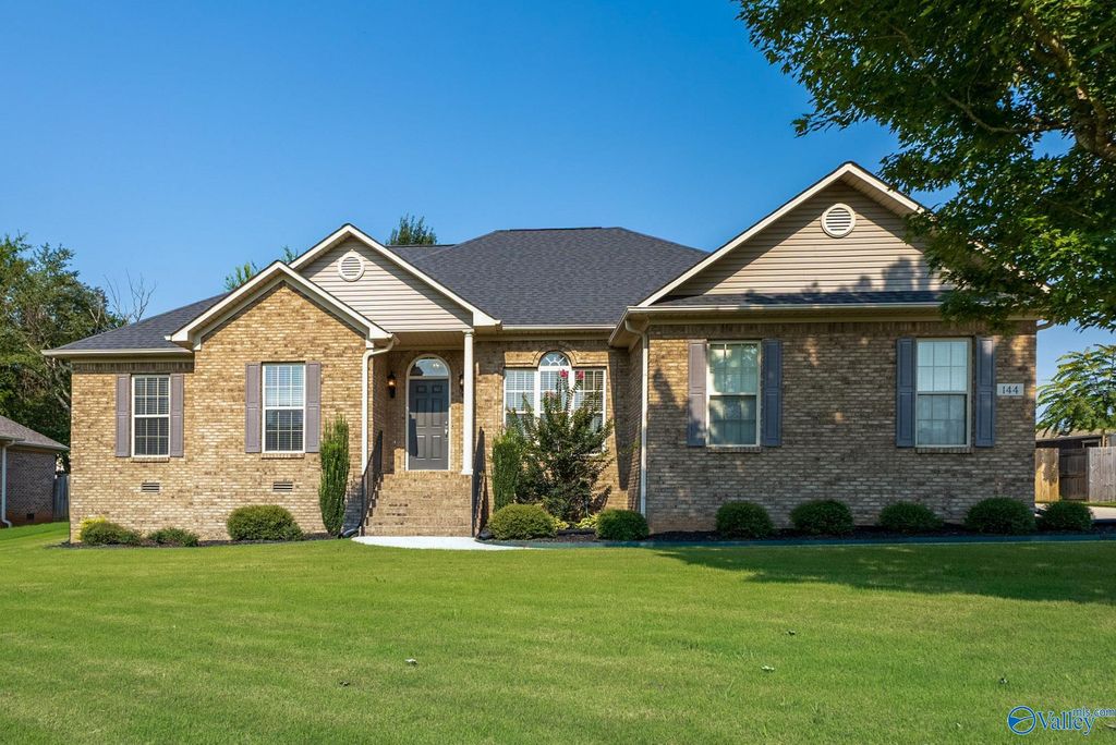 144 Valley Stone Road, Huntsville, AL 35811