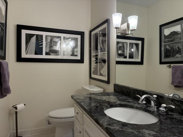 23 Evergreen Road, North Oaks, MN 55127