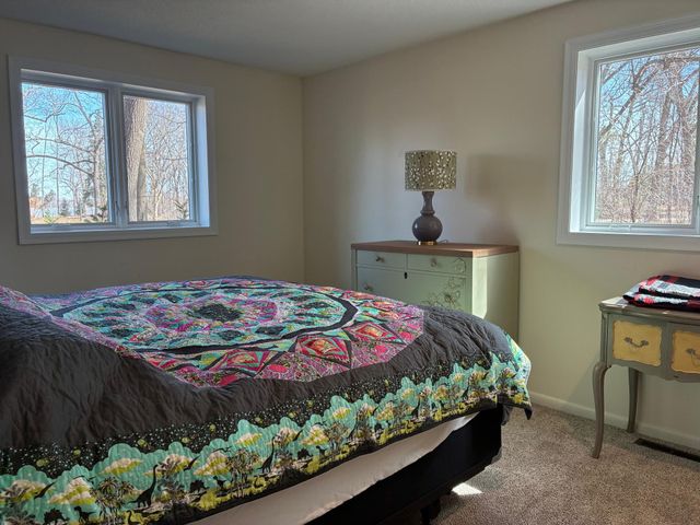 23 Evergreen Road, North Oaks, MN 55127