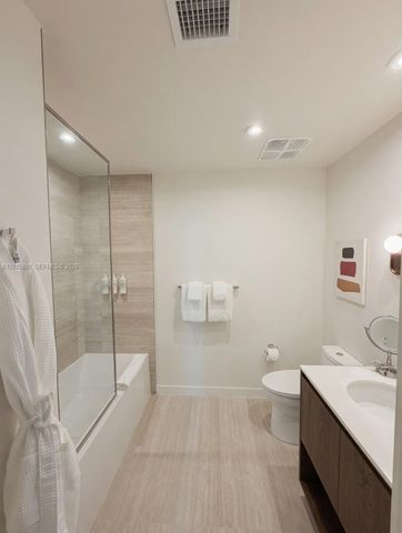 1611 SW 2nd Ave 707, Miami, FL 33129