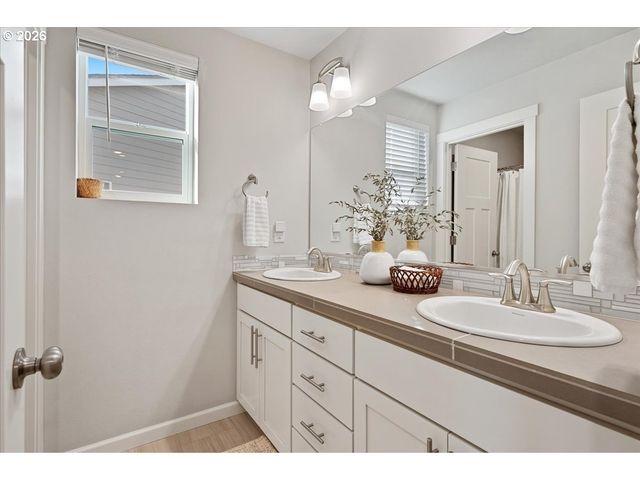 6439 N 87TH Ct, Camas, WA 98607