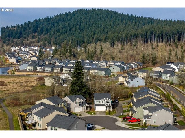6439 N 87TH Ct, Camas, WA 98607