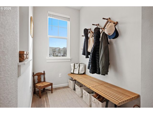 6439 N 87TH Ct, Camas, WA 98607