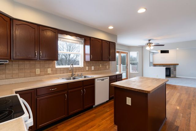 6322 Remington Cove, Burlington, KY 41005