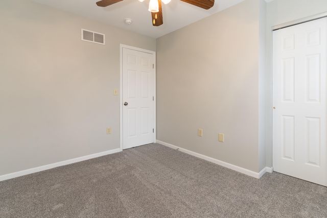 6322 Remington Cove, Burlington, KY 41005