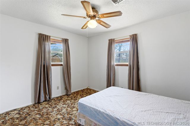 403 SW 2nd Street, Wagoner, OK 74467