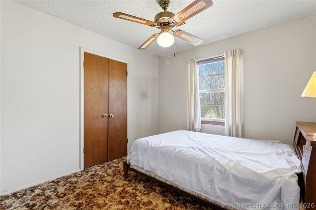 403 SW 2nd Street, Wagoner, OK 74467