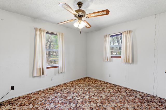 403 SW 2nd Street, Wagoner, OK 74467