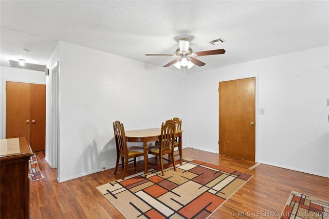 403 SW 2nd Street, Wagoner, OK 74467